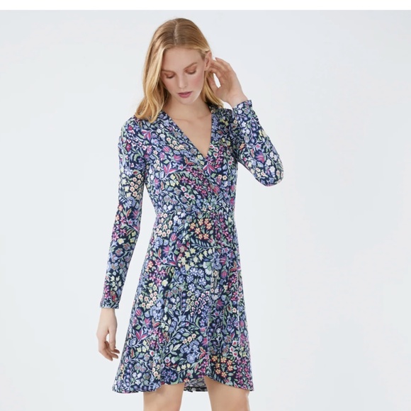 BCBGMaxAzria Dresses & Skirts - BCBGMaxAzria Savannah Surplice Floral Print Navy Dress in Size XS NWOT